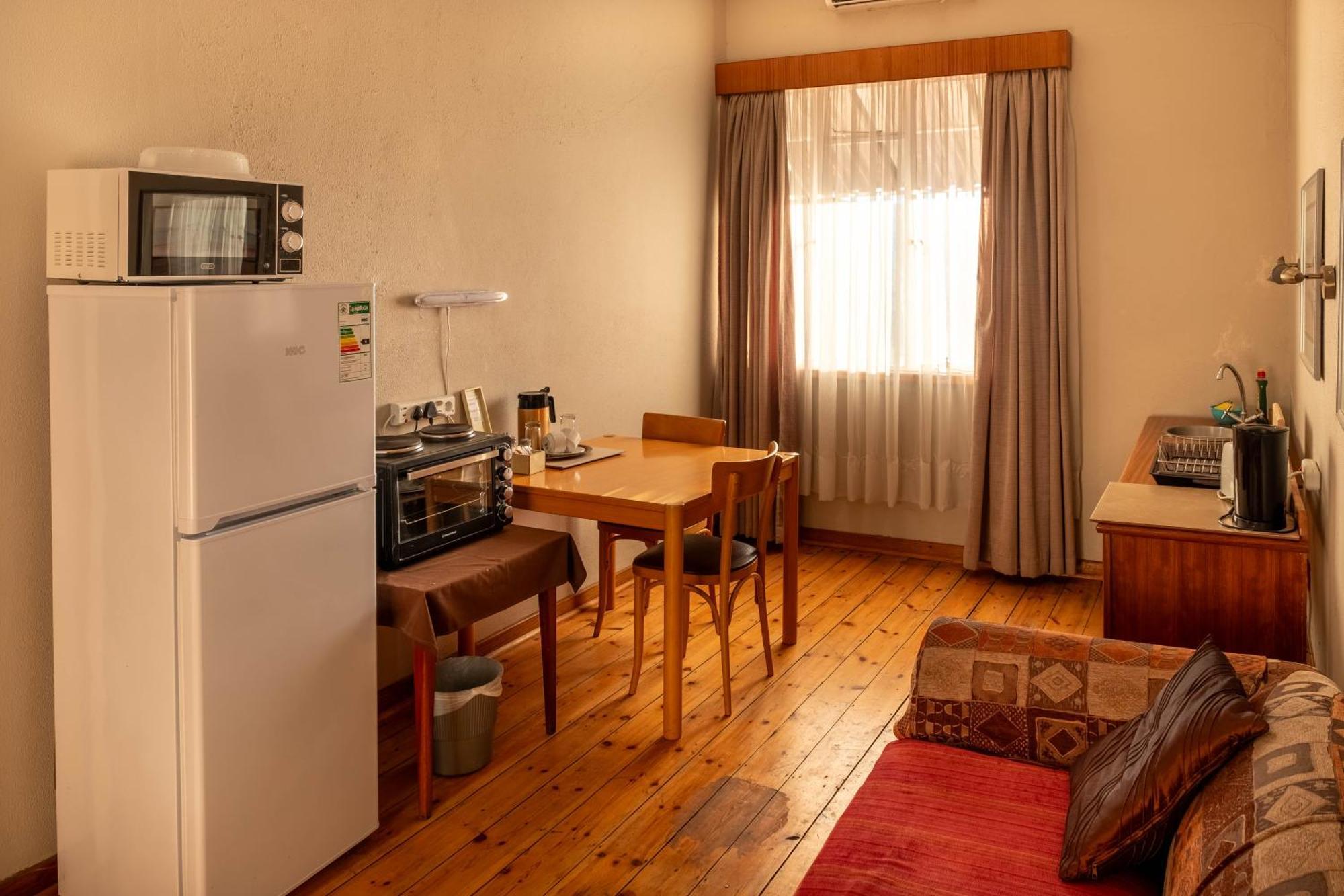 Karoo Country Inn Middelburg  Exteriér fotografie